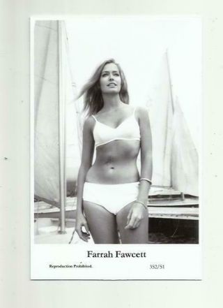 N494) Farrah Fawcett Swiftsure (352/51) Photo Postcard Film Star Pin Up