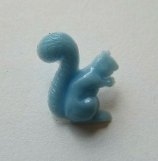 Adorable Antique Vtg Early Plastic Kiddie Button Realistic Blue Squirrel (m)