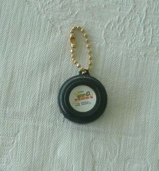 Think " Big - O " Tires The Radial Tire People Advertising Key Chain W/tape Measure