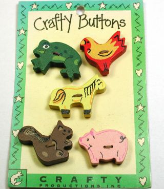 Bb Vintage Realistic Wood Button On Card Various Animals