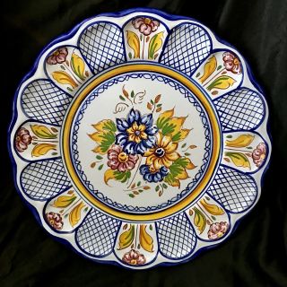 Talavera Pottery Hand Painted Folk Art Wall Hanging Plate Spain And Signed 12 "