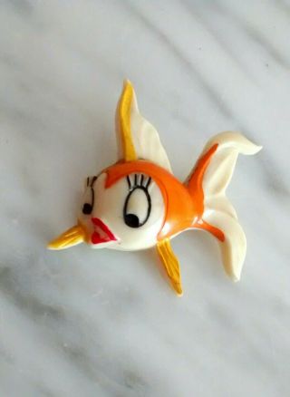 Vintage Disney Cleo Gold Fish From Pinnochio Celluloid Pin Wdp Nr