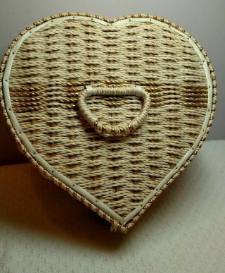 Vintage Cream And Gold Wicker Heart Shaped Sewing Basket W Handle Satin Lined