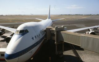 4 35mm Slide United Airlines 747 Hawaii 1978