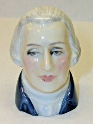 A Francesca Hand Painted Character Head Bone China Thimble - - George Washington - -