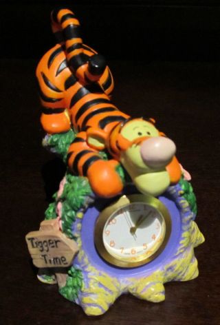 Rare Disney Winnie The Pooh Tigger Desk Clock Figure Statue Display