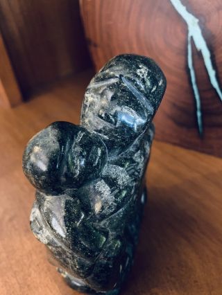 Vintage Hand Carved Green Stone Figure Mother & Child - Inuit Art - Artist Signed 6