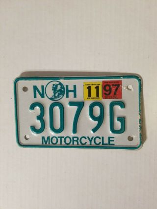 1997 Hampshire " Old Man Of The Mountain " Motorcycle License Plate (3079g)