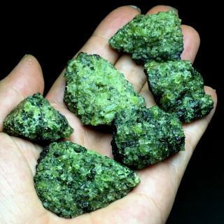 129.  5gnatural,  Green,  Olivine,  Volcanic Rock And Mineral Specimens,  Hebei Provin