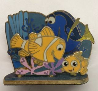 Disney Pin Finding Nemo Diorama Nemo Marlin Dory Disneyland 3d Diroama Pin Rare