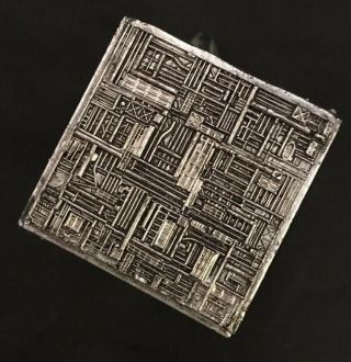 Star Trek Micro Machines Borg Cube Pewter Color W/stand