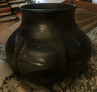 Early Large Santa Clara Pueblo Pottery Pot Mystery Maker L