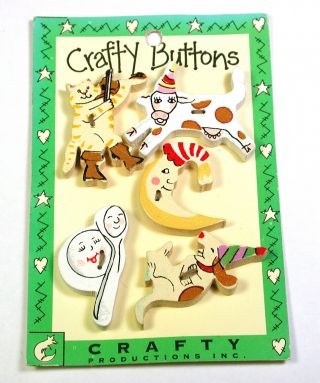 Bb Vintage Realistic Wood Button On Card Cat & Fiddle Cow Moon Etc