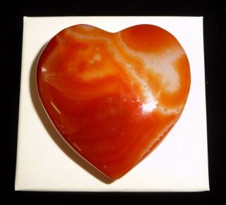 Dino: Banded Carnelian Agate Polished Heart Stone,  Brazil - 32 grams 2