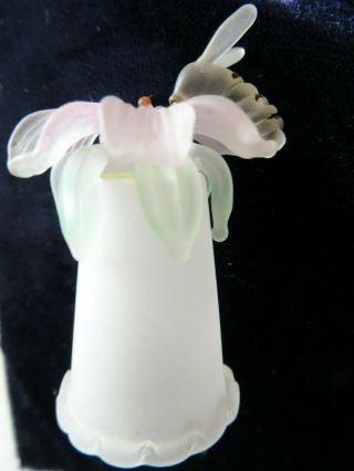 Rare Frosted Glass Bumble Bee Thimble