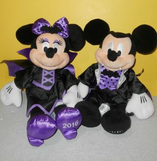 13 " Disney Store 2016 Mickey & Minnie Mouse Vampire Dracula Halloween Plush Pair