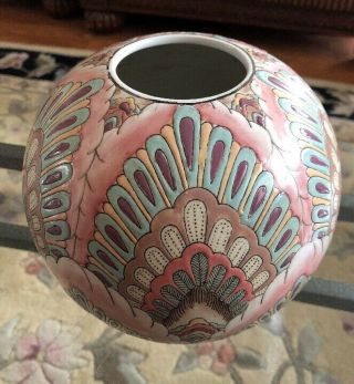 Chinese Porcelain Bowl Vase H F P Macau Toyo Pink Blue with Gold Leaf 6 1/4”Tall 3