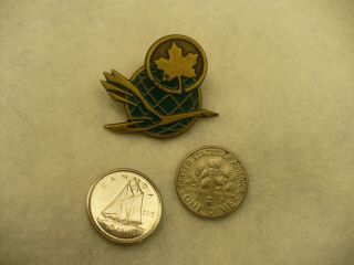 Canadian Airlines International / Air Canada Vintage Lapel Pin Clutch Back