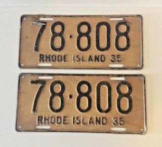 A Pair (2) Of Vintage Rhode Island License Plates - 1935