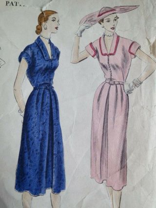 Vogue 7374 Vintage 1951 Sewing Dress Pattern Size 14 Bust 32 50s 1950s