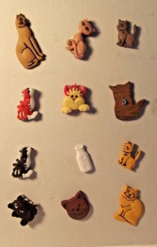 Card Of 11 Cat And 1 Milk Bottle Buttons (888)