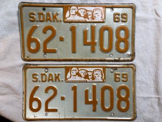 1969 Matched Pair Union County South Dakota License Plates