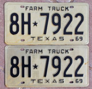 1969 Texas Farm Truck License Plates 8h - 7922 - - - Nos Pair