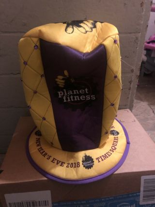 2018 Planet Fitness Times Square Years Eve Hat York Celebration Ny Nye