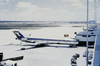 Orig.  Kodachrome Slide Taa Trans Australia Airlines Boeing 727 Essendon Airport