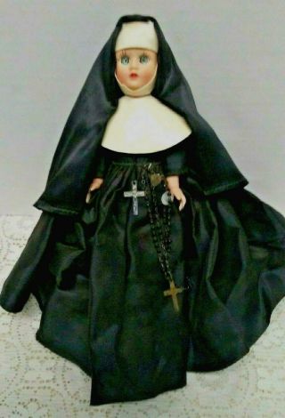 Vintage Storybook Doll Nun With Blue Sleepy Eyes Made In Italy 7.  5 " Tall W/stand