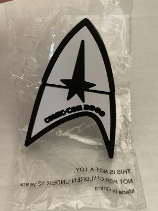 Sdcc San Diego Comic - Con 2009 Promotional Item,  Star Trek Pin / Usb (picard)