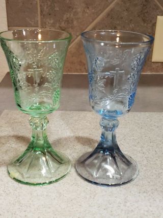 2 Vintage Last Supper Blue And Green Wine Chalice Glass Cross