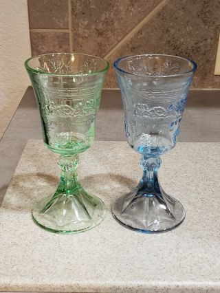 2 Vintage Last Supper Blue and Green Wine Chalice Glass Cross 2