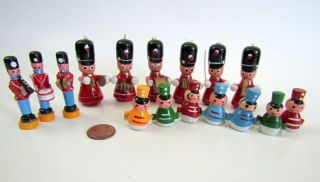 Vintage Christmas Miniature Wood Soldiers Musical Hand Painted 2