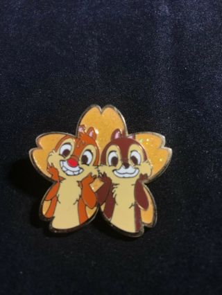 Disney Dlrp Cast Lanyard Series Chip And Dale Pin 39506