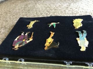 Rare (COOL GIFT IDEA) Disney POCAHONTAS figurine pins vintage Set of 6 toy pin 3