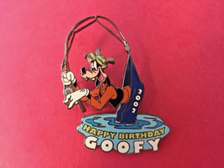 Disney Exclusive Happy Birthday Goofy 2002 Fishing Pin Ltd.  Ed.  100