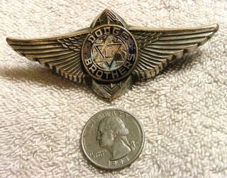 DODGE BROTHERS Winged Enamel Radiator Badge Emblem 1929 - 30? Gus.  Fox 7