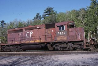 Slide Of Canadian Pacific Sd40 - 2 Saratoga Springs,  Ny 1997 F & R More