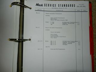 1970 ' S - 80S MACK TRUCK SERVICE STANDARDS BINDER MULTIPLE YEAR & MODEL 7