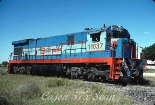 Slide - Fnm Mexico C30 - 7 11037 In Paint At Empalme,  Son.