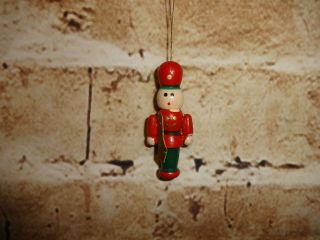 Vintage Christmas Tree Ornament Wood Wooden Mini Red Green Soldier 2.  25 " Taiwan