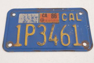 1p3461 Cal 1986 Blue Yellow Motorcycle License Plate California (b5l)