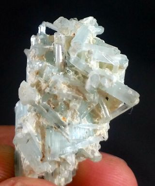 41 Carat Top Quality AQUAMARINE Crystal From Pak 3