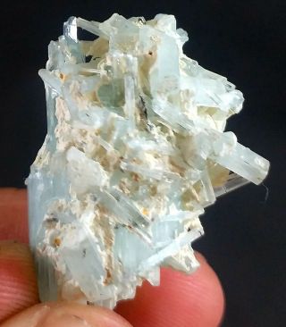 41 Carat Top Quality AQUAMARINE Crystal From Pak 4