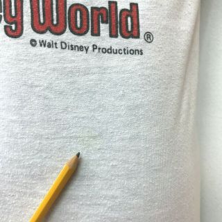 Vintage 1980s Mickey Mouse Raglan T Shirt size S Walt Disney Productions USA S6 8