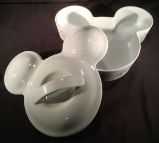 Euc Disney Parks Mickey Mouse Ceramic Baking Dish W/ Lid Casserole White Nwot