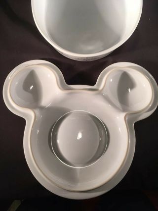 EUC Disney Parks Mickey Mouse Ceramic Baking Dish W/ Lid Casserole White NWOT 7