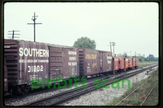 Slide,  Freight Sou Southern Railway Box Car 31202 And Sp,  Alabama 1974