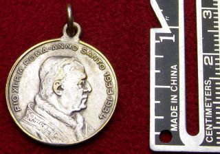 Vintage 1933 - 1934 Holy Year Catholic Pope Pius Xi Sterling Clad Bronze Medal